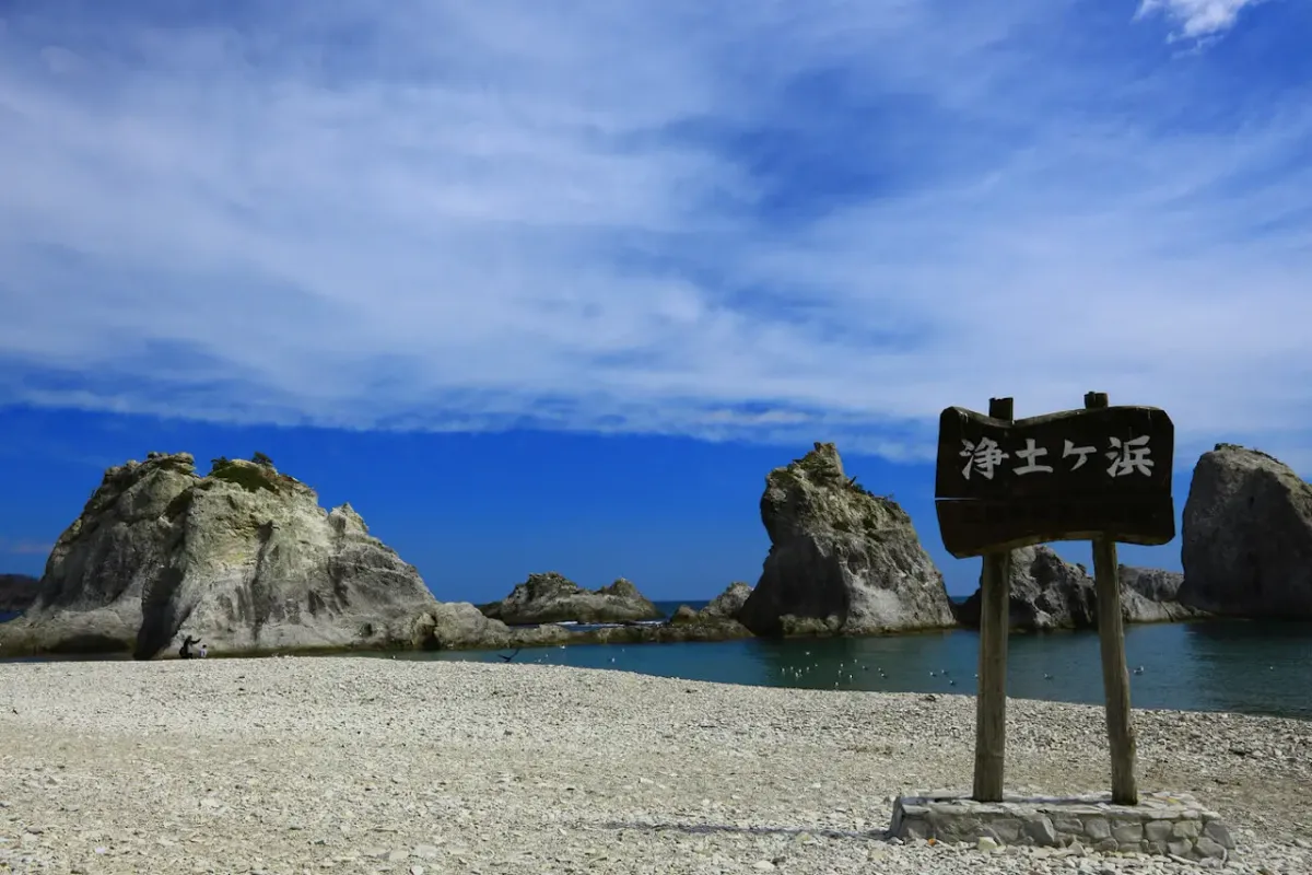 【2024年11月最新】宮古・久慈・岩泉の食べ歩き旅を満喫しよう！絶品グルメと観光スポットを紹介
