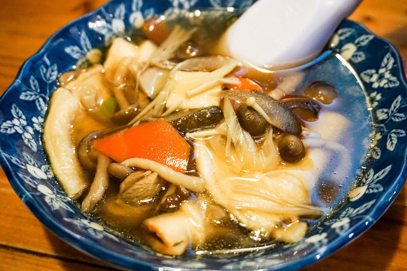 八戸のお土産5選｜味の加久の屋の元祖いちご煮・八戸屋のせんべい汁からいかせんべいまで日持ちつき