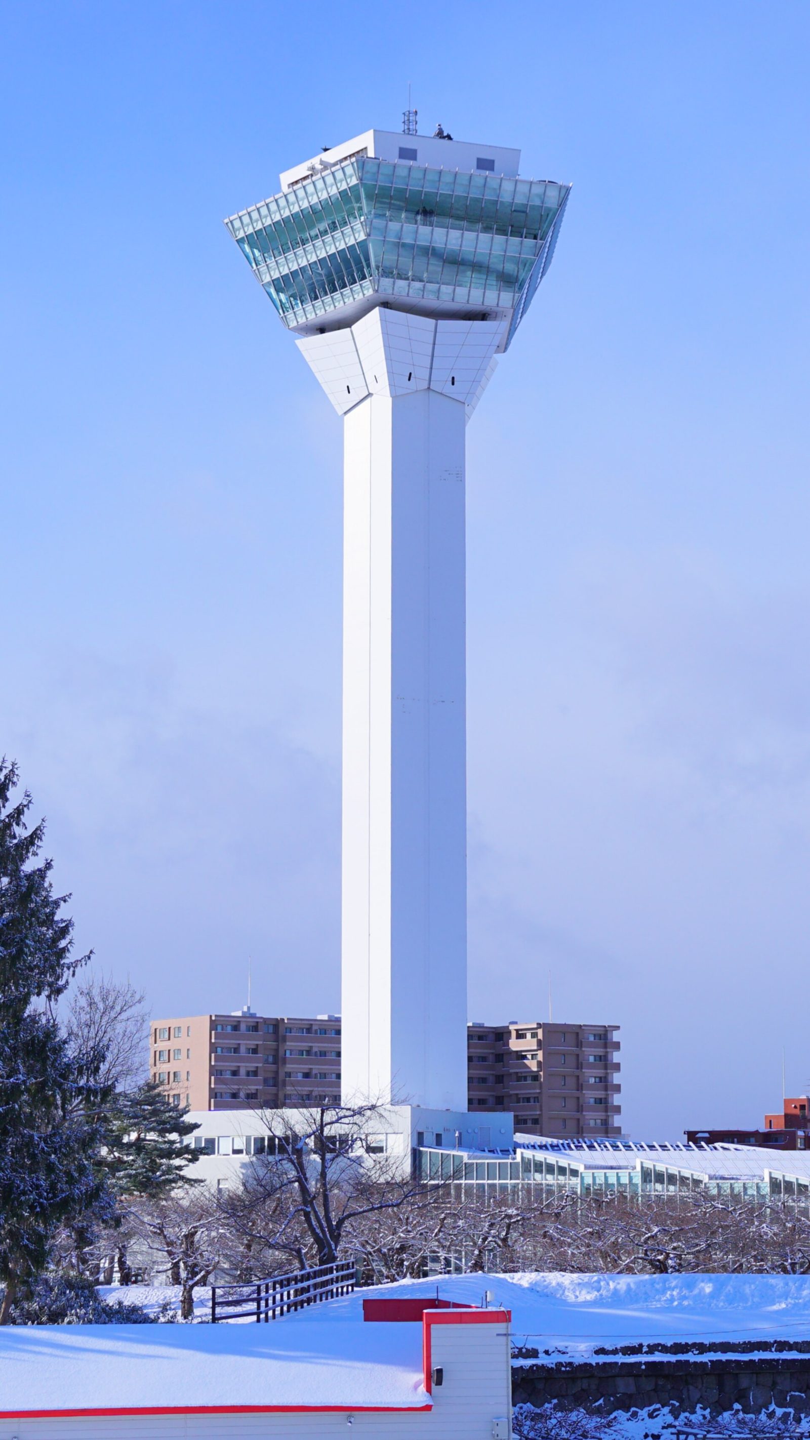 函館観光モデルコース【1月・1日】五稜星の夢イルミ点灯中・平均最高0.9℃の街を市電で回る費用つき行程表