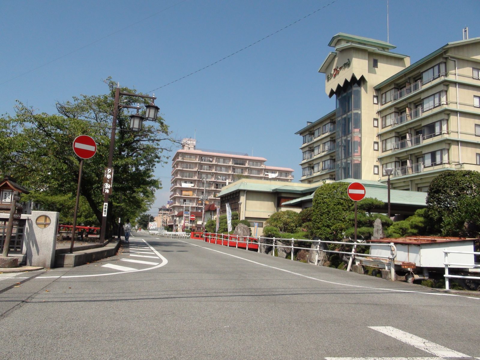 石和温泉のお土産｜桔梗信玄餅1,425円から甲州下町マルシェ・マルス山梨ワイナリーまで営業時間つき