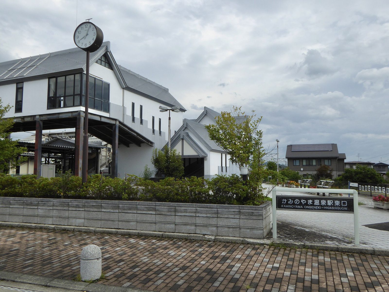かみのやま温泉のお土産5選｜大國屋のかみのやまかりんとう650円・上山ゆべしからかみのやまワインまで営業時間つき