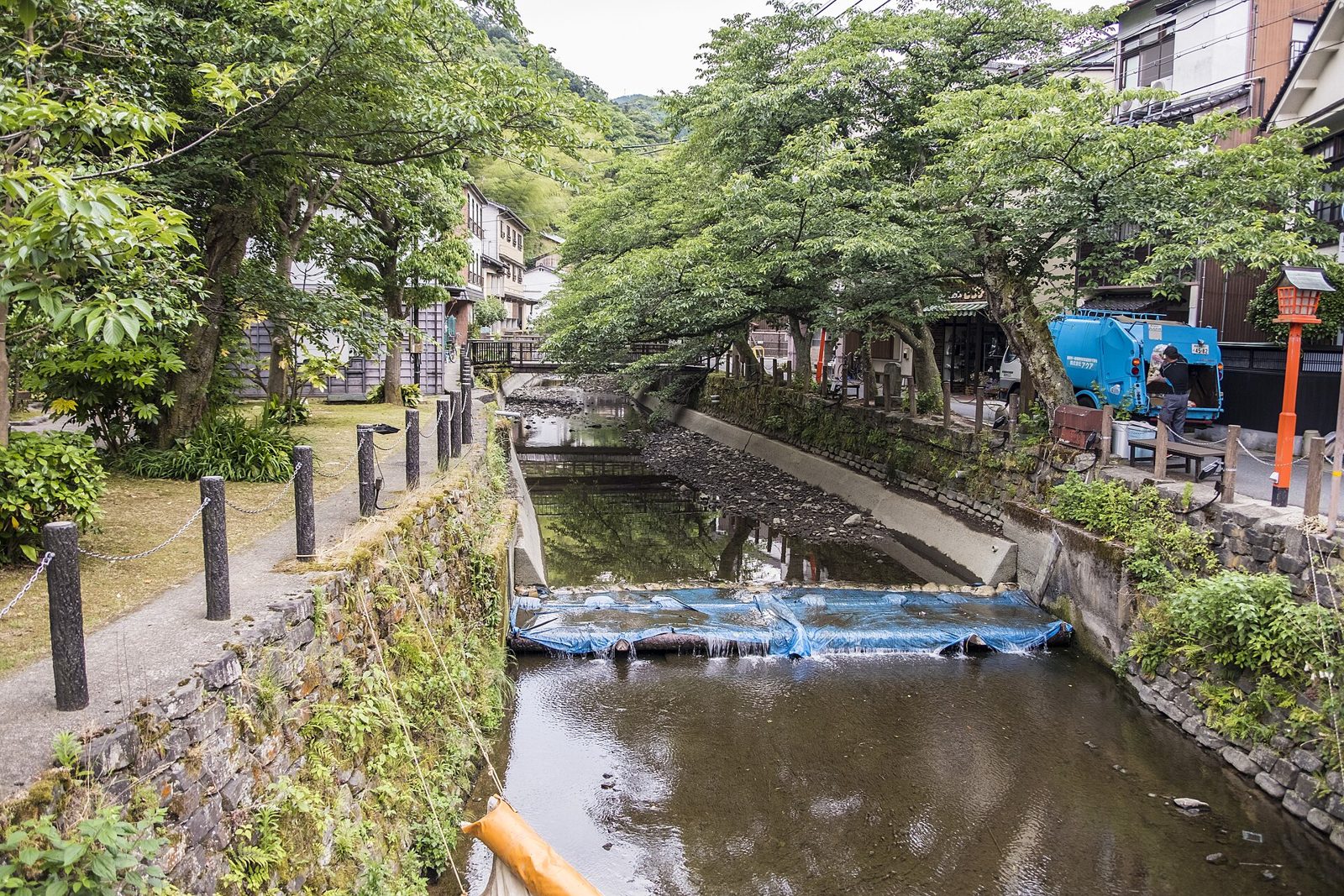 城崎温泉のお土産5選｜みなとやのかに最中からまるさん物産店の温泉タオルまで営業時間つき