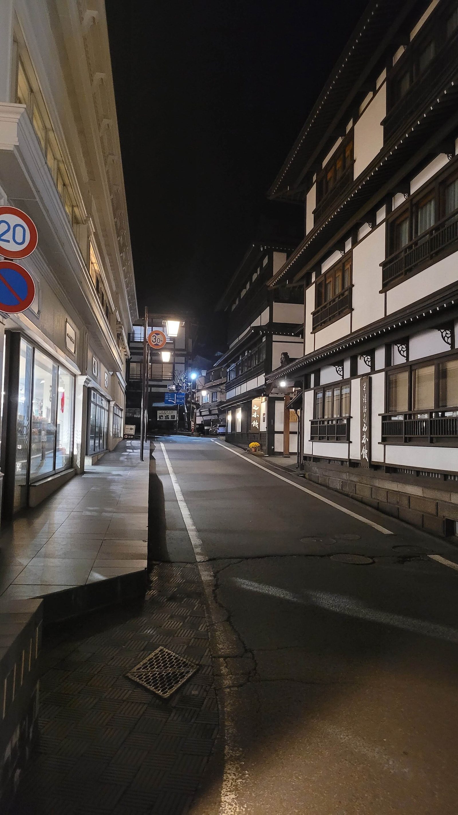 草津温泉観光モデルコース【2月・1日】湯畑イルミネーション2/23まで・熱乃湯は冬季10時開始・費用つき行程表