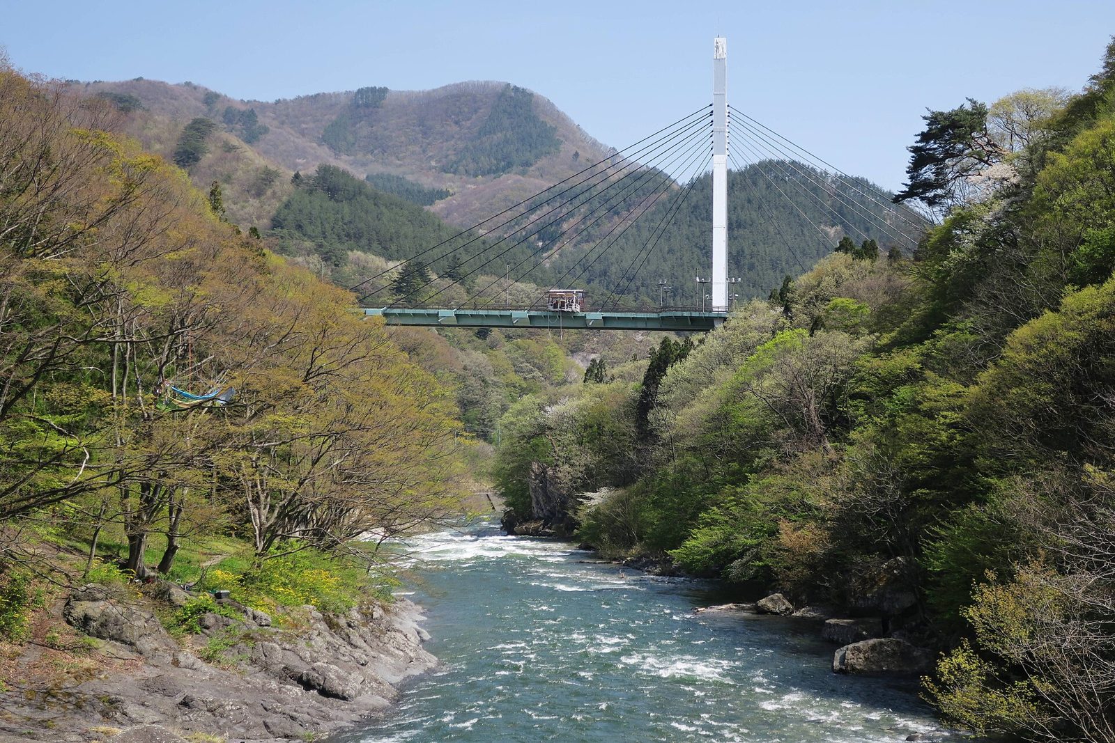 水上温泉を車なしで観光｜谷川岳ロープウェイと諏訪峡をバスで巡る