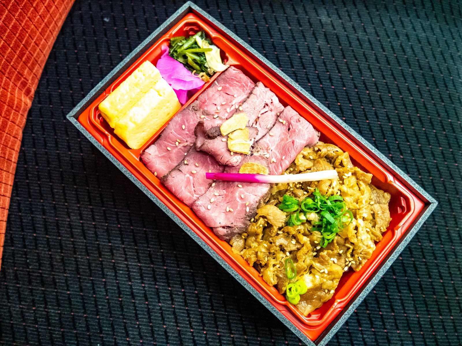 明治亭長野駅店のローストビーフ弁当