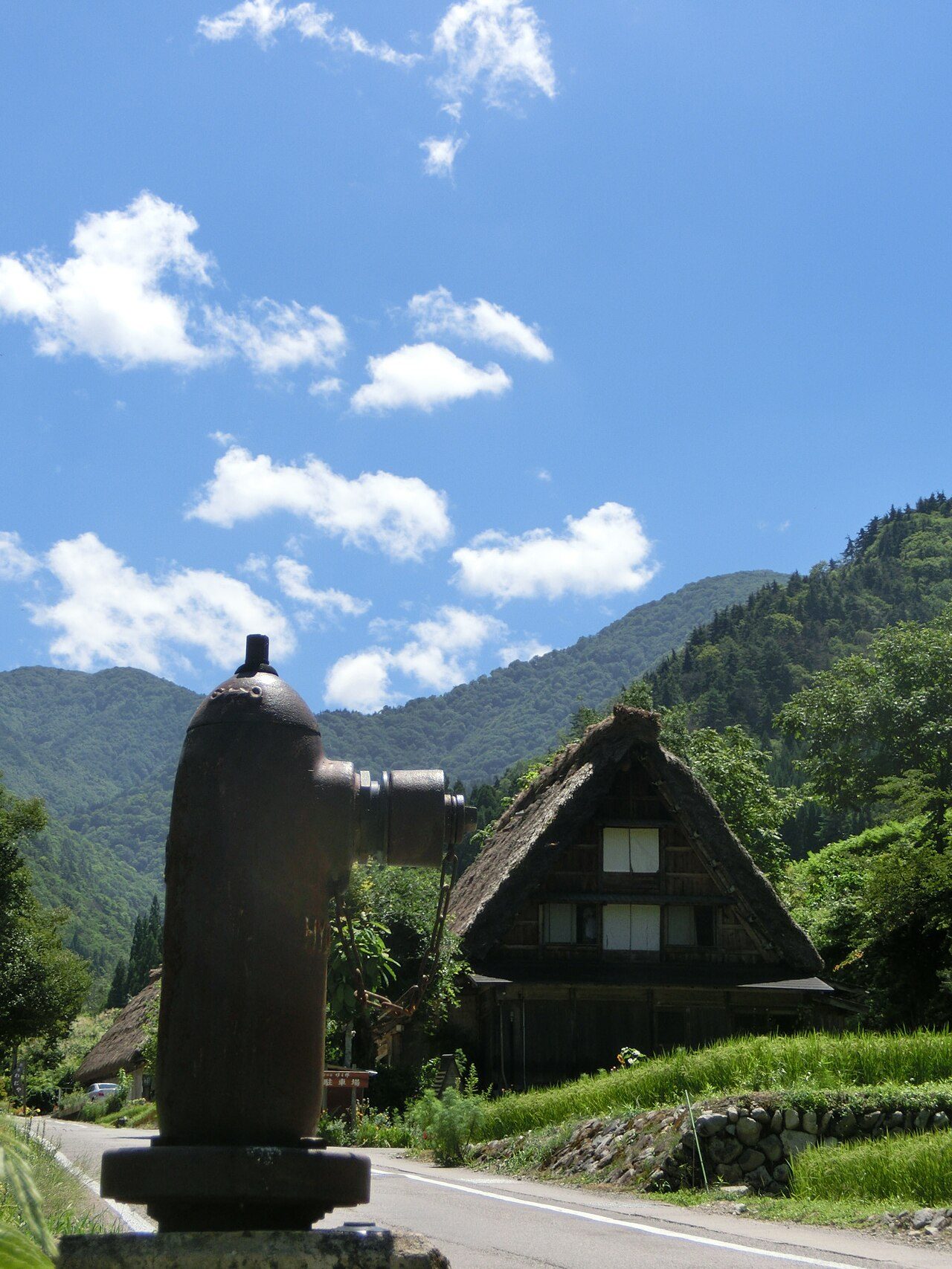6月の白川郷は何がある?ライトアップは無し・田植え祭りは5月終了済み・ホワイトロードは6/12開通