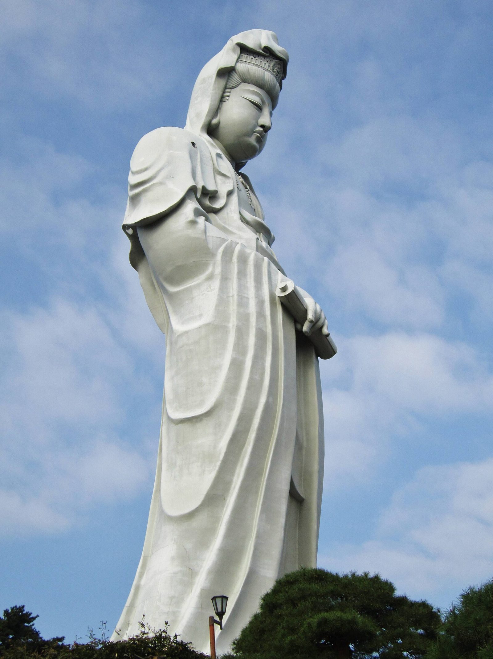 高崎のシンボル・白衣大観音