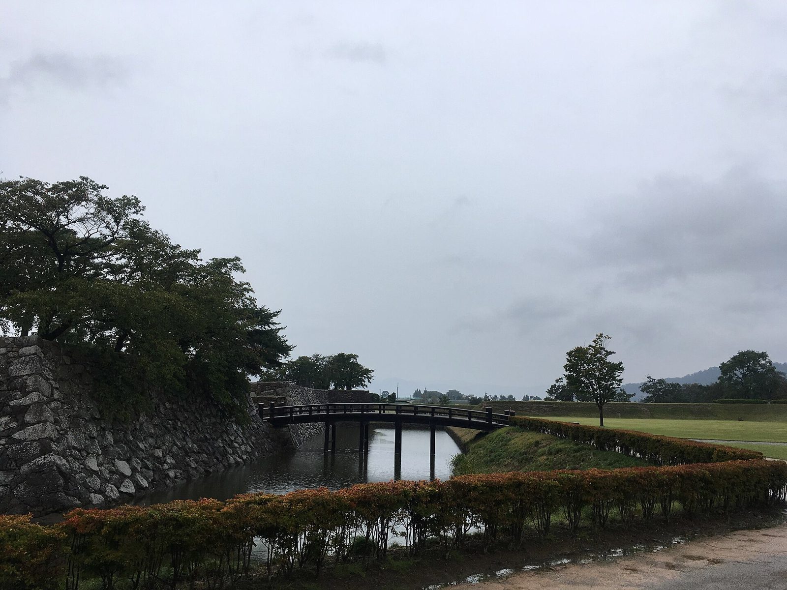 松代のお土産｜蔦屋本店の真田十万石最中・角屋本店の真田重宝から六連銭グッズまで営業時間つき
