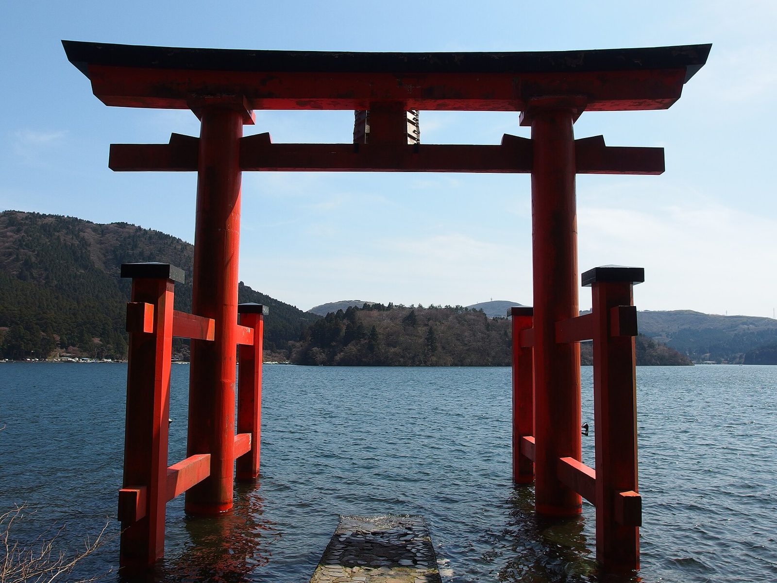 箱根カップル｜元箱根の絶景露天風呂と駒ヶ岳ロープウェー往復2,200円で回る芦ノ湖デート