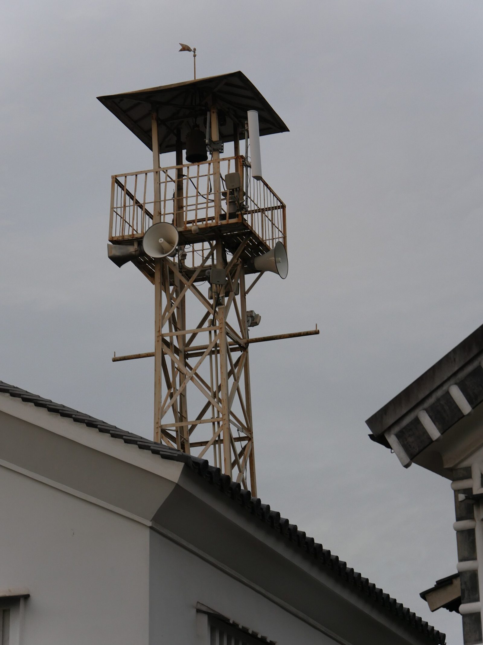 倉敷美観地区の食べ歩き半日コース｜フルーツパフェと川舟流し