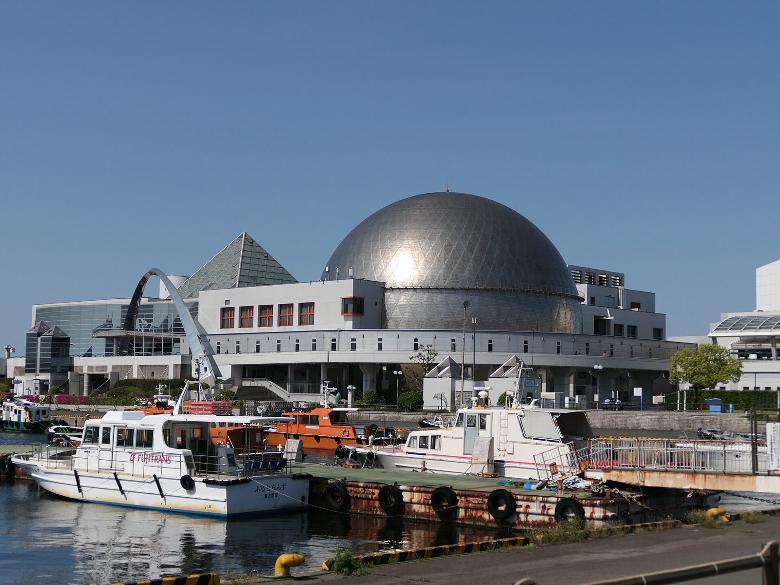 名古屋港水族館の所要時間と回り方｜子連れの館内設備と再入館