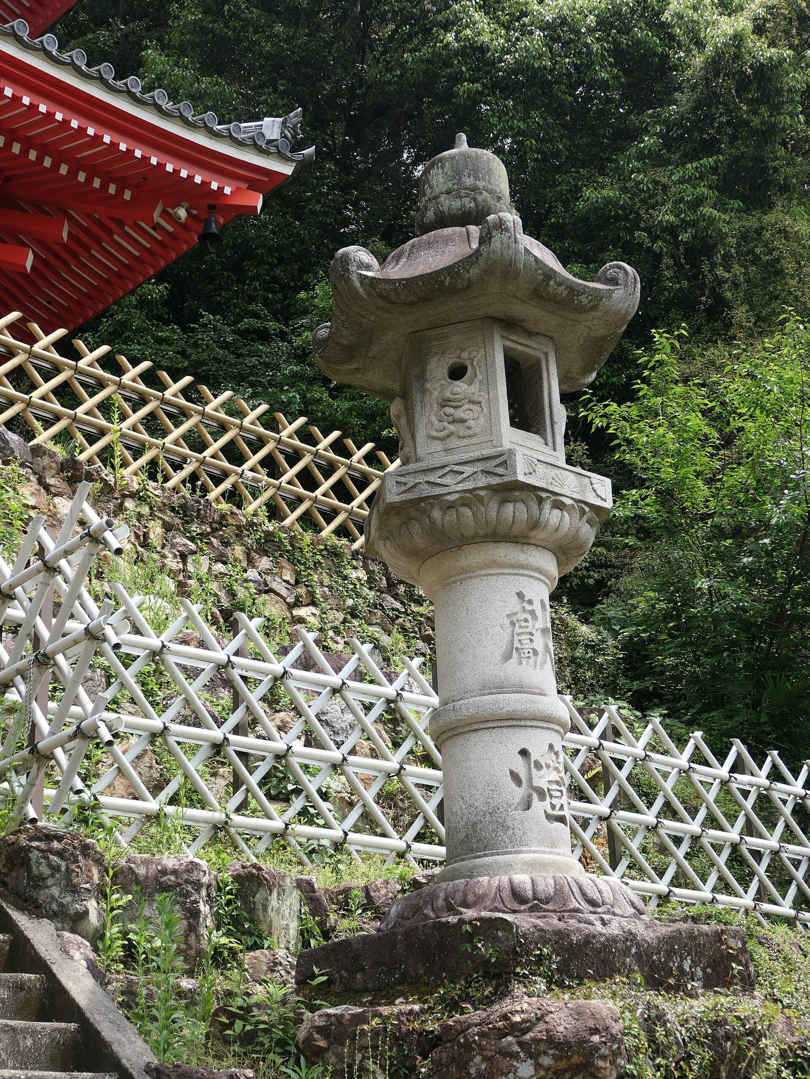 岐阜公園の紅葉へ車なしで行く方法｜見頃は例年11月中旬〜下旬・12月1日からロープウェー運休