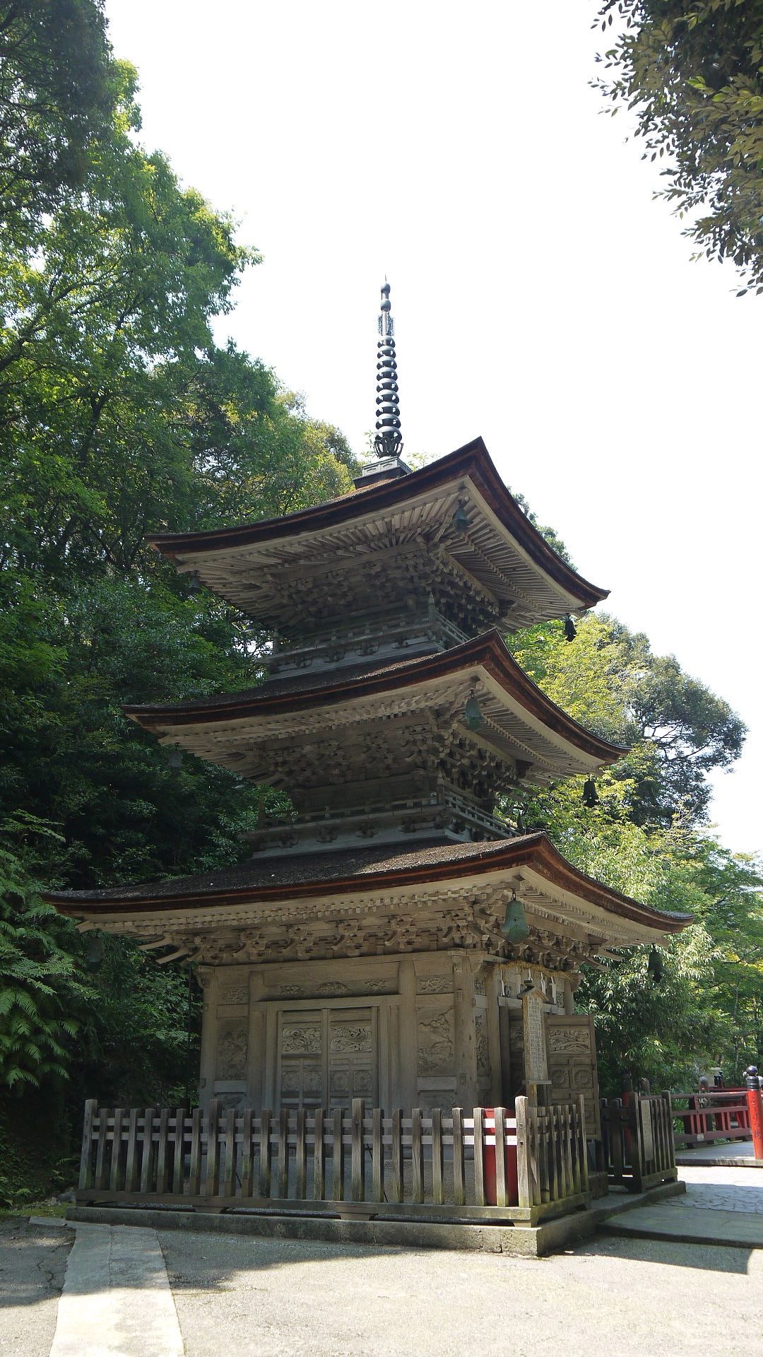 那谷寺の紅葉へ車なしで行く方法｜11月中旬が見頃・CANBUS山まわり線1日5便