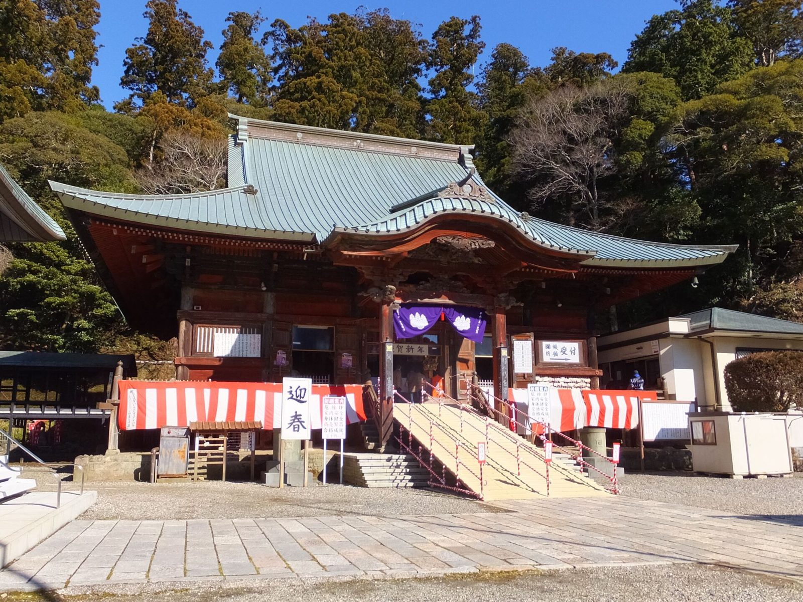 清澄寺へ車なしで安房天津駅から｜バス休止と宝物殿300円の参拝