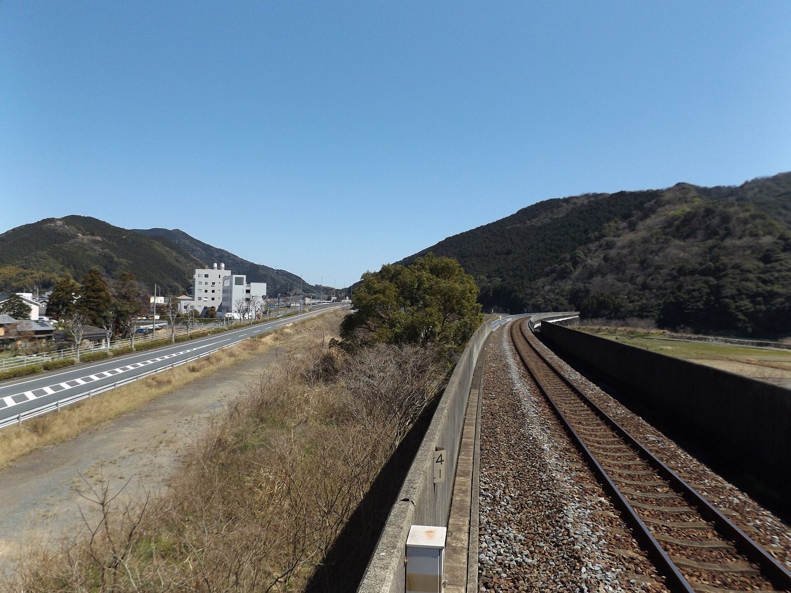 宿毛へ車なしで行く｜特急直通1日1本・中村乗換と駅からのバス