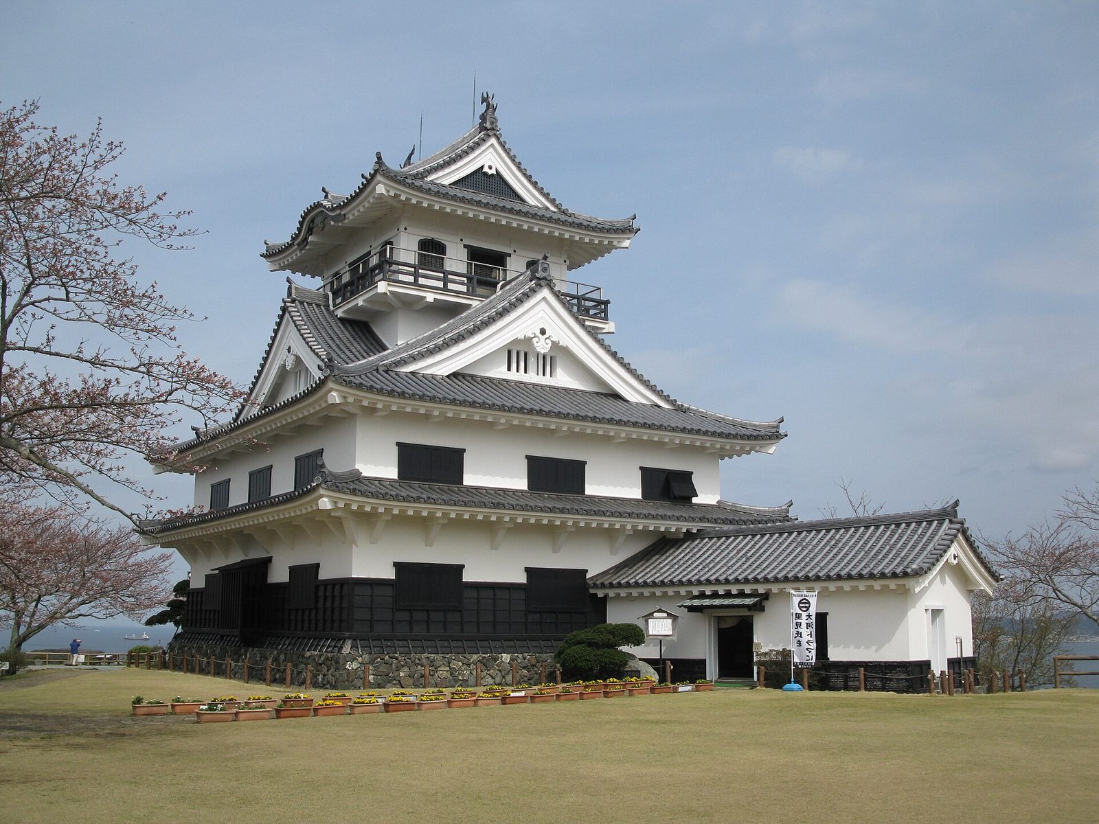 館山を車なしで回る｜沖ノ島へバス280円・城山公園へ220円