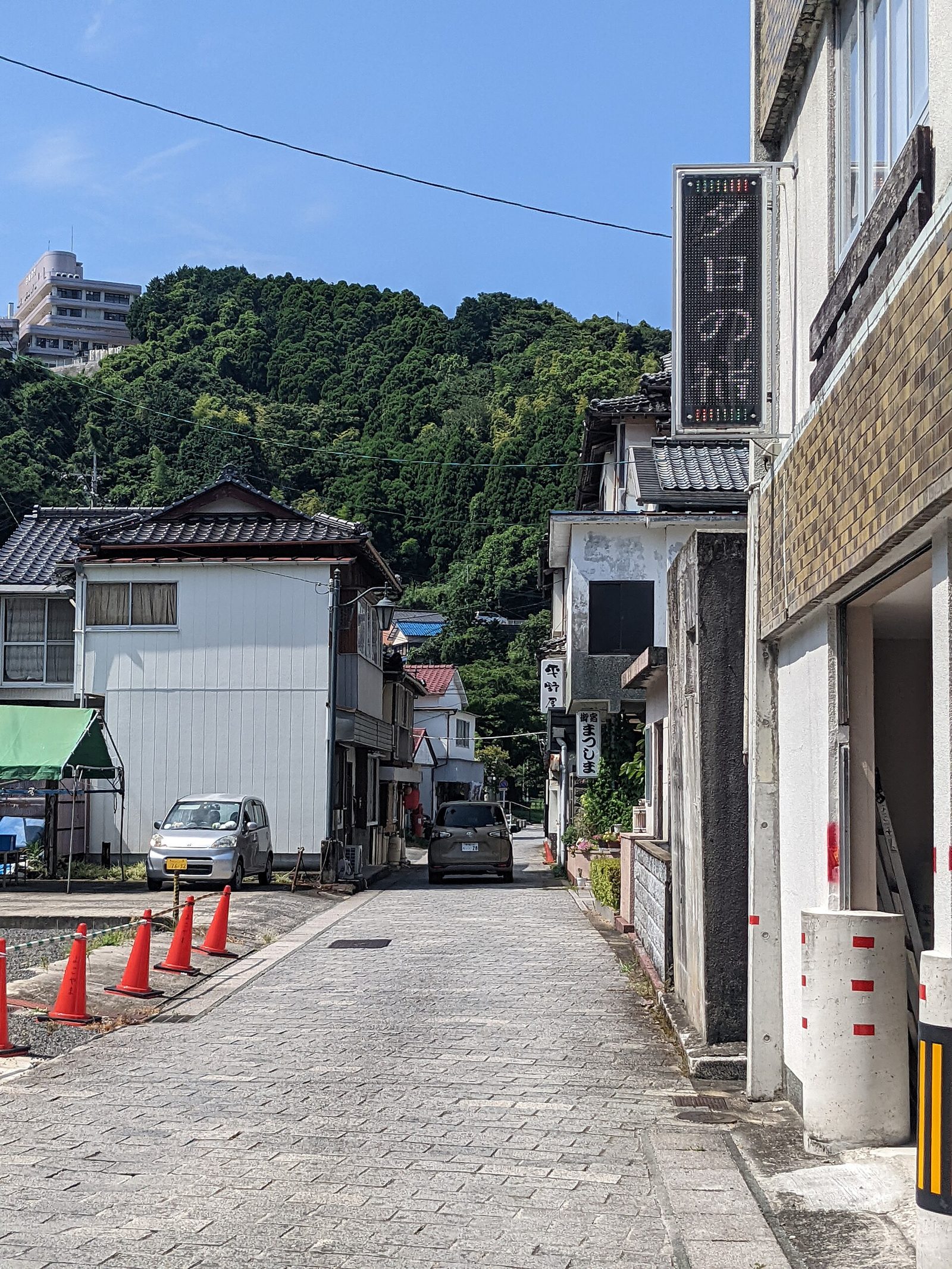 湯の児温泉へ車なしで行く|水俣駅からバス23分・往復300円
