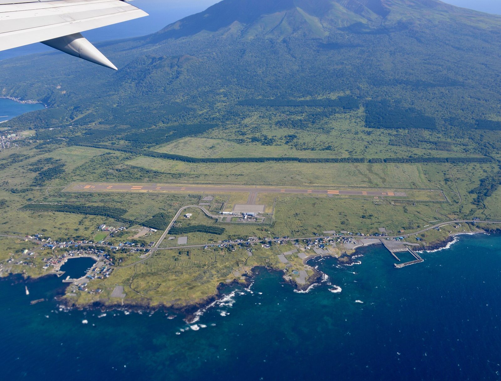 利尻空港の待ち時間｜1時間・3時間・半日の過ごし方と鴛泊行きバス