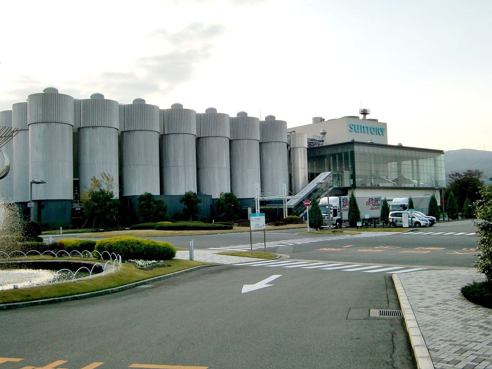 サントリー京都ビール工場の見学｜予約制・所要90分・徒歩10分