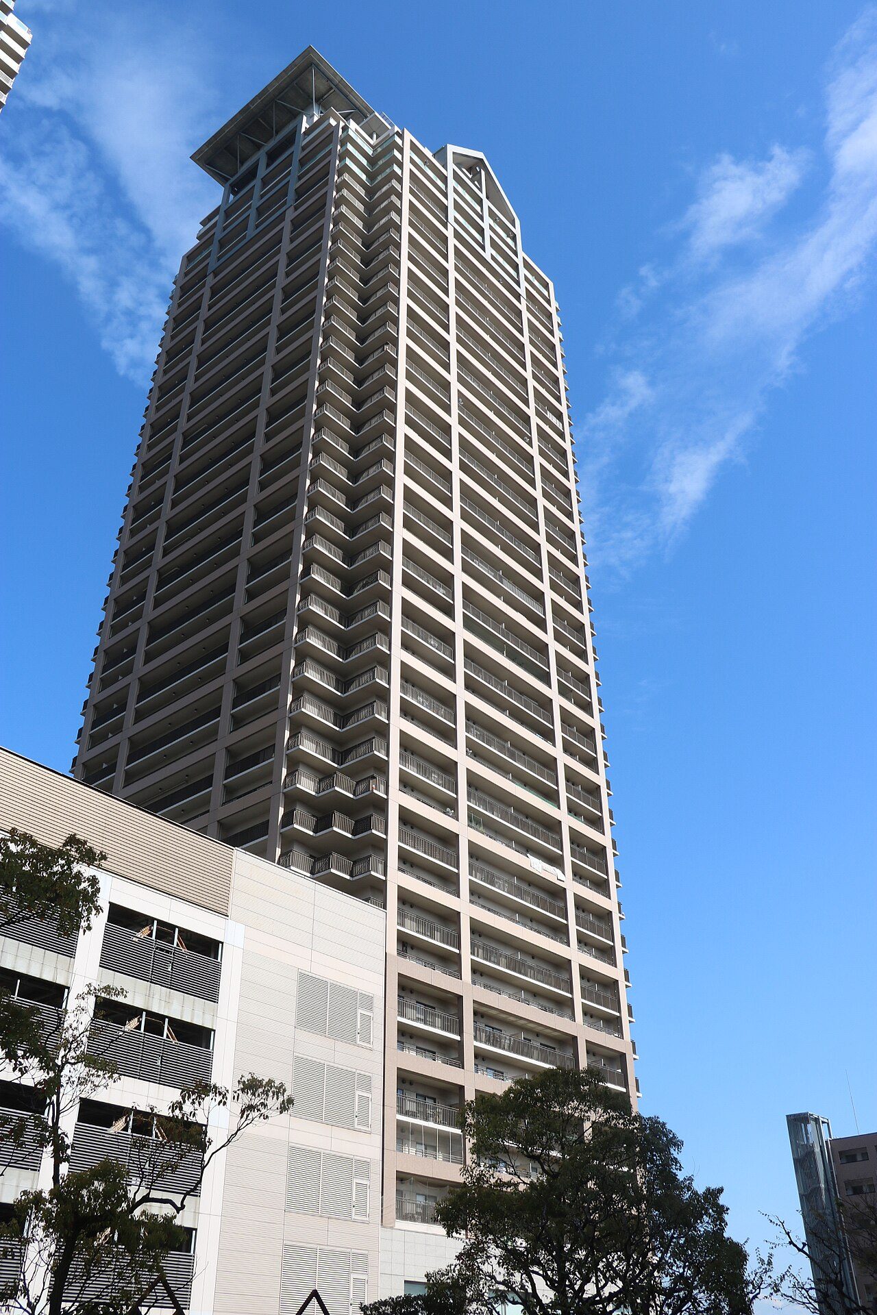堺アルフォンス・ミュシャ館の所要時間と回り方｜入館16時30分